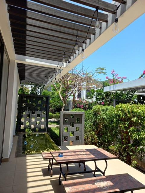 Oceanami Villas & Beach Club 3 Bedroom Villa Long Hai Esterno foto